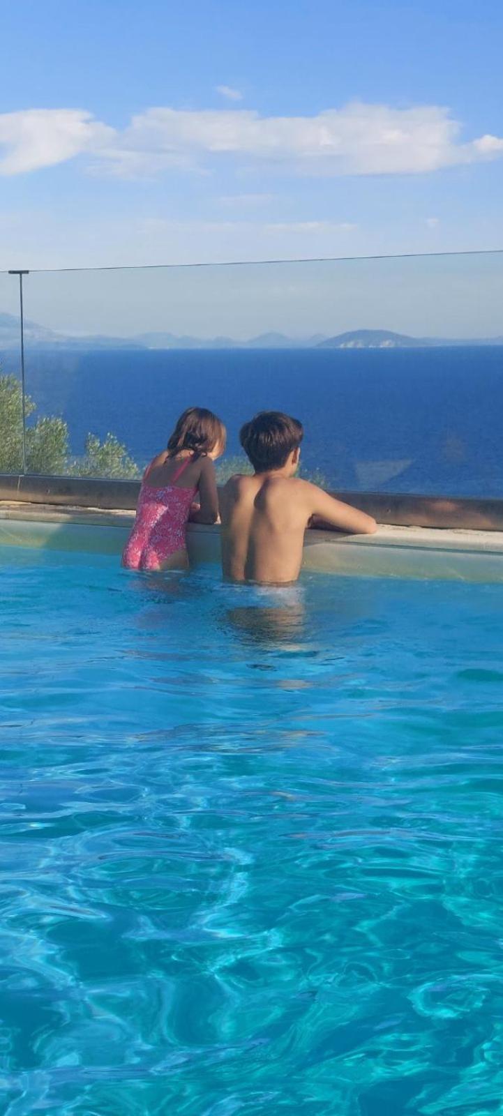 Apollo Romantic Sea View Villa Kivéri Kültér fotó